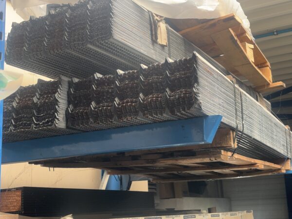 Strekmetaal 450*2000*0.3mm verloren bekisting